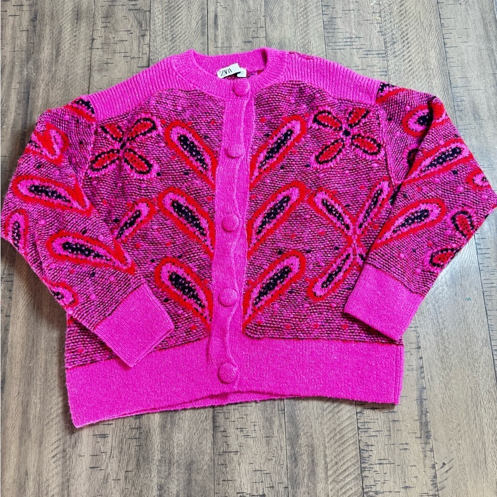 Stylish Pink Paisley Women's cardigan - Picture 7 of 13
